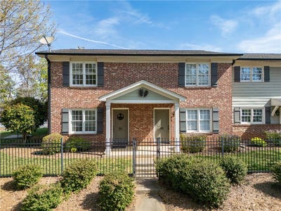 /international/us/209-calhoun-street-clemson-sc-110107026866/