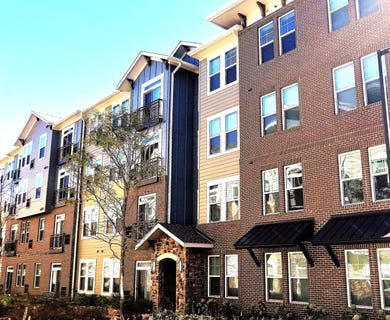 /international/us/690-e-algonquin-road-schaumburg-il-110107224416/