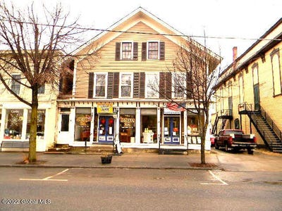 /international/us/17-23-e-main-st-cambridge-village-ny-110078403639/