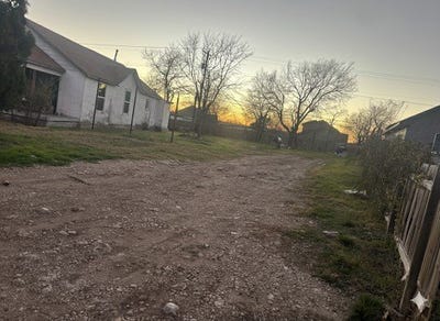 /international/us/3007-clinton-avenue-fort-worth-tx-110104923767/
