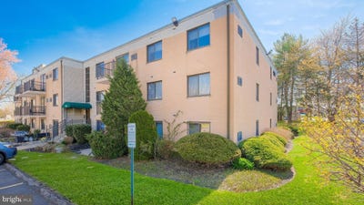 /international/us/1575-w-street-road-warminster-pa-110107254488/