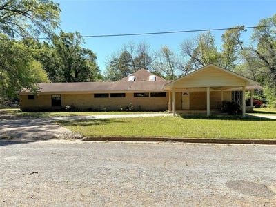 /international/us/201-parkview-street-pittsburg-tx-110100655064/