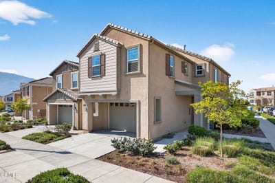 /international/us/562-kumquat-court-santa-paula-ca-110107172652/