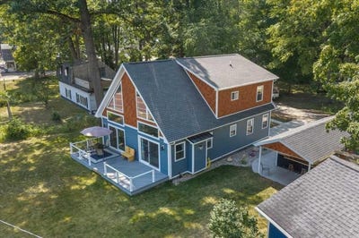 /international/us/7603-s-croton-hardy-drive-newaygo-mi-110110168760/