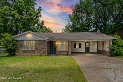 /international/us/7790-auburn-cove-southaven-ms-110107959355/