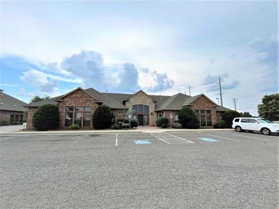 /international/us/1630-sw-122nd-street-oklahoma-city-ok-110104582473/