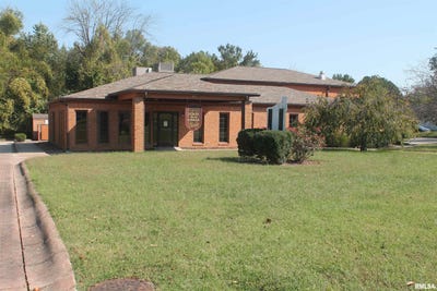 /international/us/1235-cedar-court-carbondale-il-110095148926/?lang=en