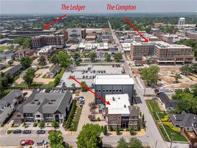 /international/us/228-se-2nd-street-bentonville-ar-110107782612/
