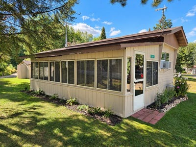 /international/us/6899-eagle-landing-ln-land-o-lakes-wi-110110089993/