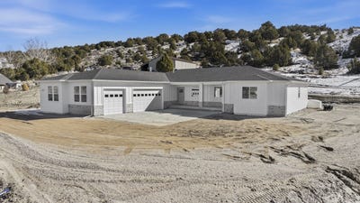 /international/us/452-country-club-plaza-spring-creek-nv-110105386686/