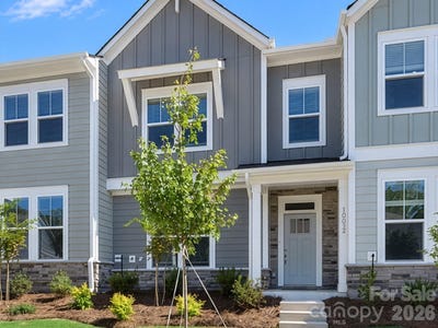 /international/us/10032-mamillion-drive-huntersville-nc-110107879684/