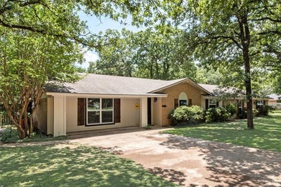 /international/us/215-surveyors-road-krugerville-tx-110100302085/