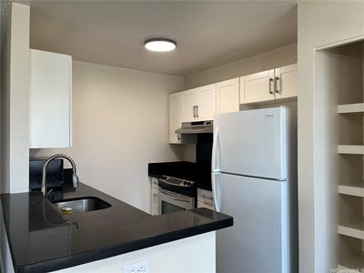 /international/us/94-102-wali-place-waipahu-hi-110108391536/