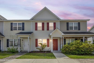 /international/us/8009-banister-loop-jacksonville-nc-110108654541/