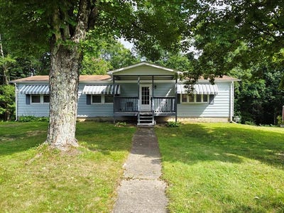 /international/us/433-parker-st-coal-city-wv-110101477484/