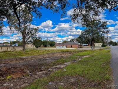 /international/us/7th-avenue-w-linden-al-110104122752/