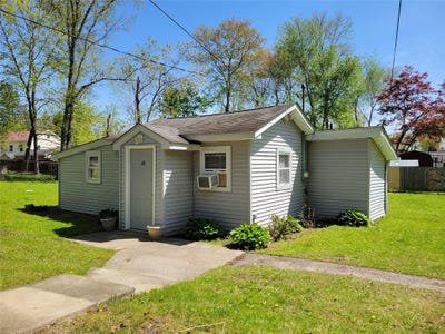 /international/us/48-forest-lane-yorktown-heights-ny-110099164413/?lang=en