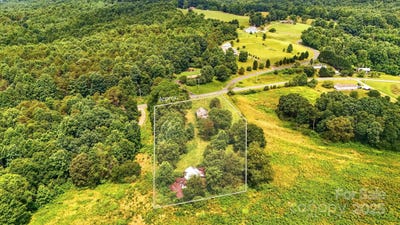 /international/us/1208-rocky-face-church-road-taylorsville-nc-110100242213/