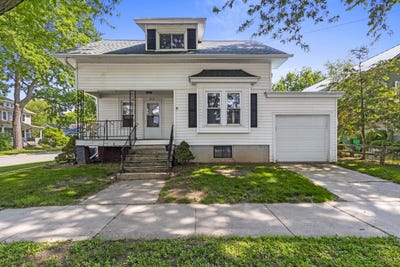 /international/us/816-dousman-st-green-bay-wi-110100257798/