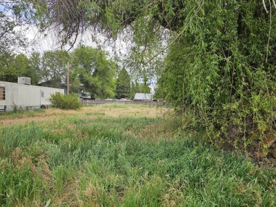 /international/us/3712-laverne-avenue-klamath-falls-or-110108337729/