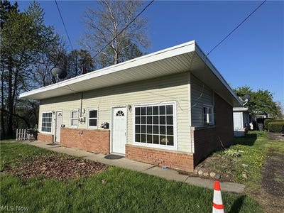 /international/us/2350-newton-street-akron-oh-110107657109/