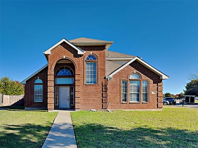 /international/us/110-meadow-court-forney-tx-110107684044/