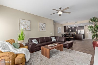 /international/us/5450-e-deer-valley-drive-phoenix-az-110098978179/