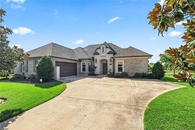 /international/us/274-e-augusta-lane-slidell-la-110101147515/