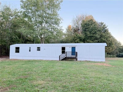 /international/us/5428-gypsy-rose-drive-liberty-nc-110102984839/