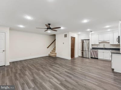 /international/us/4103-11th-place-n-arlington-va-110099154127/