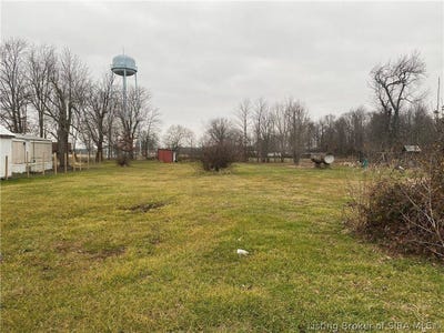 /international/us/125-village-lane-marysville-in-110108734789/