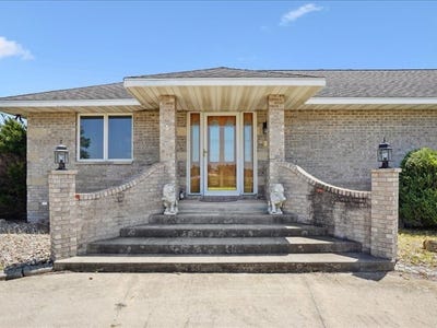 /international/us/1125-ne-91st-street-runnells-ia-110100947313/