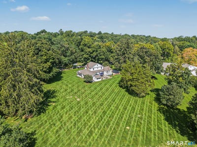 /international/us/1835-cross-highway-fairfield-ct-110110191515/