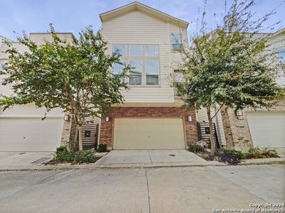 /international/us/3831-harry-wurzbach-bldg-16-san-antonio-tx-110095551065/