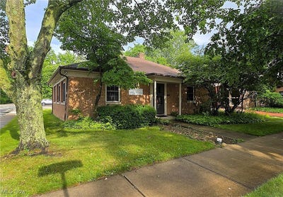 /international/us/24-beech-street-berea-oh-110100316583/
