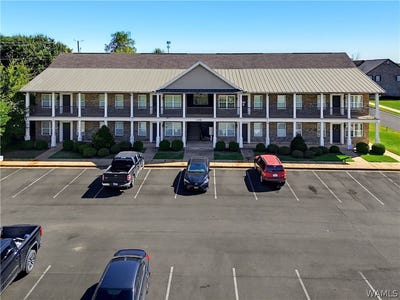 /international/us/2019-hackberry-lane-tuscaloosa-al-110120667486/