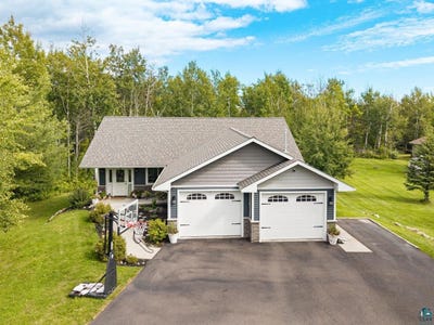 /international/us/4378-ugstad-rd-hermantown-mn-110110266314/