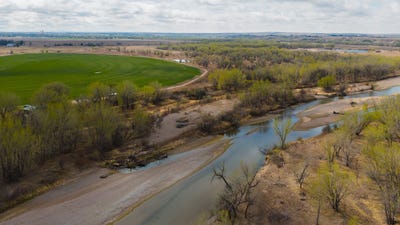 /international/us/7204-mckenna-road-torrington-wy-110107720897/