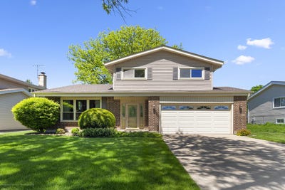 /international/us/1570-w-goldengate-drive-addison-il-110107983052/