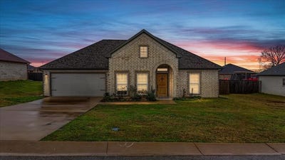 /international/us/204-nolan-farms-boulevard-winona-tx-110097526763/