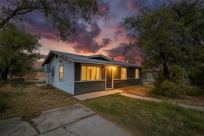 /international/us/315-e-bexar-st-crystal-city-tx-110103988792/