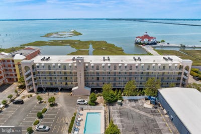 /international/us/105-56th-street-ocean-city-md-110108679564/