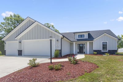 /international/us/451-rockwell-avenue-roanoke-in-110100999147/