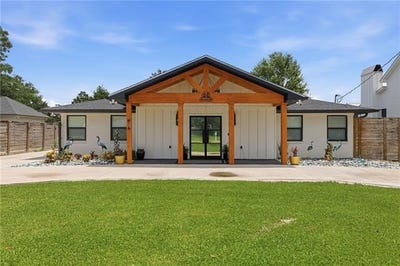 /international/us/270-s-6th-street-ponchatoula-la-110108347597/