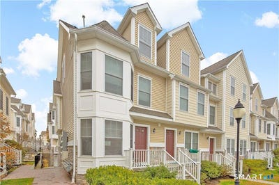/international/us/85-camp-avenue-stamford-ct-110107898524/