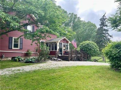 /international/us/586-columbia-road-valley-city-oh-110100049184/