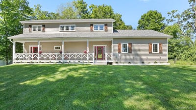 /international/us/4-cameli-drive-wappingers-falls-ny-110105873539/