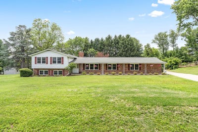 /international/us/3318-lowell-lane-ijamsville-md-110108717153/
