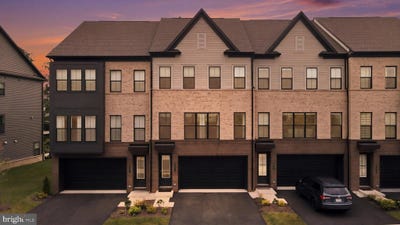 /international/us/22976-copper-tree-terrace-ashburn-va-110109994221/