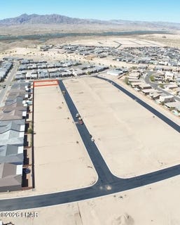 /international/us/1730-e-hawthorne-ave-lake-havasu-city-az-110120636175/